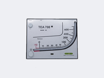 TEA700型红油模制压力计